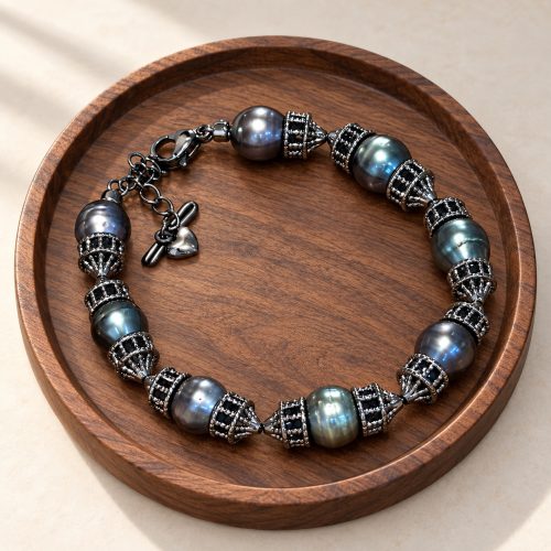 Tahitian Black Pearl Jewellery — Ocean Depth, Modern Elegance